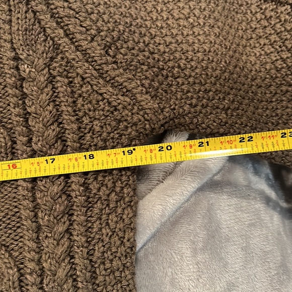 Zipper sweater-NWOT - Picture 6 of 10